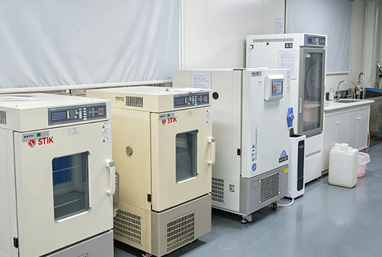 Taizhou Tianhua Plastic Machinery Co., Ltd.